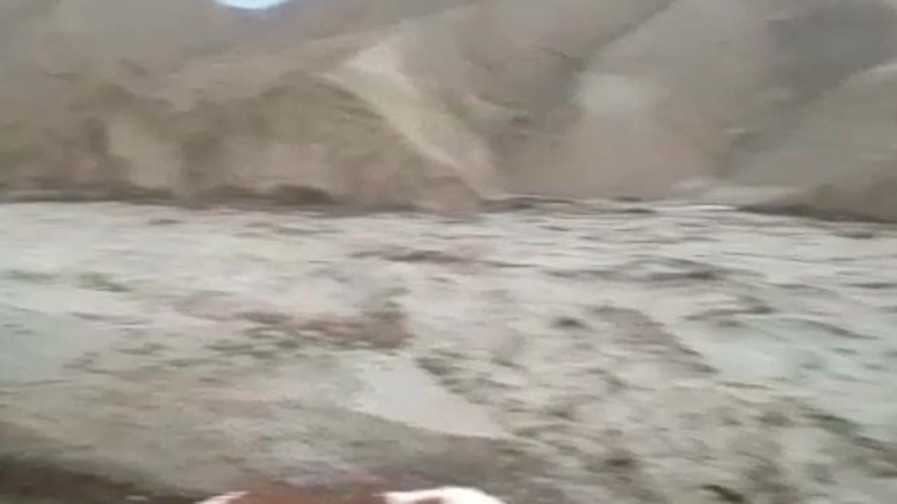 طغیان رودخانه اترک در روستای نارلی آجی سو + فیلم