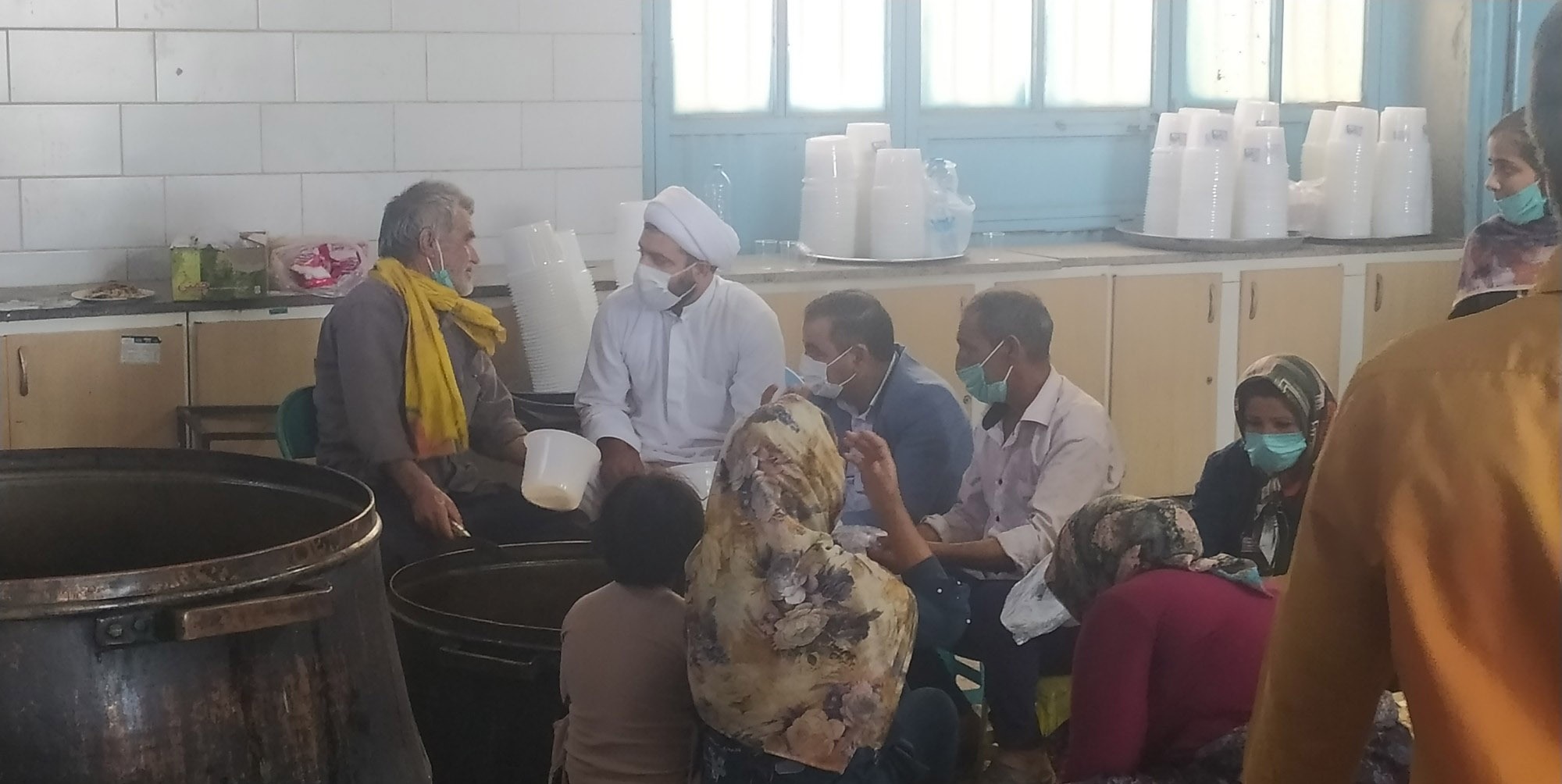 طبخ و توزیع ۳۲۰۰ پرس غذای گرم در بخش یزدان آباد