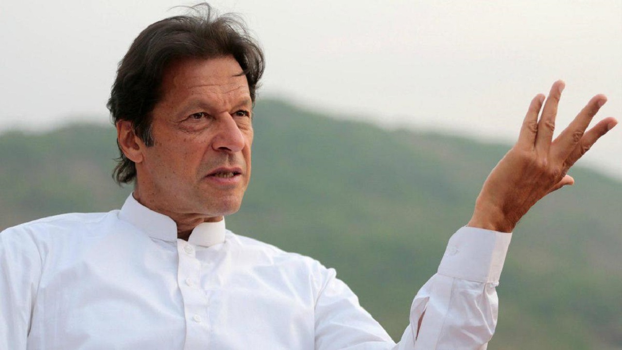 عمران خان: آمریکا، پاکستان را مقصر اشتباهات خود در افغانستان می‌داند