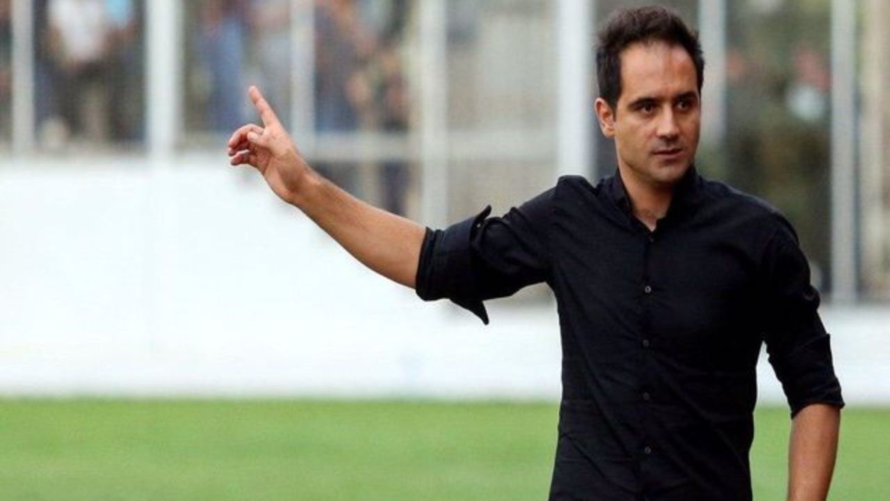 جمشیدیان: پرسپولیسی‌ها مستحق قهرمانی هستند/ استقلال با تیم کاملش برابر سپاهان بازی نمی‌کند