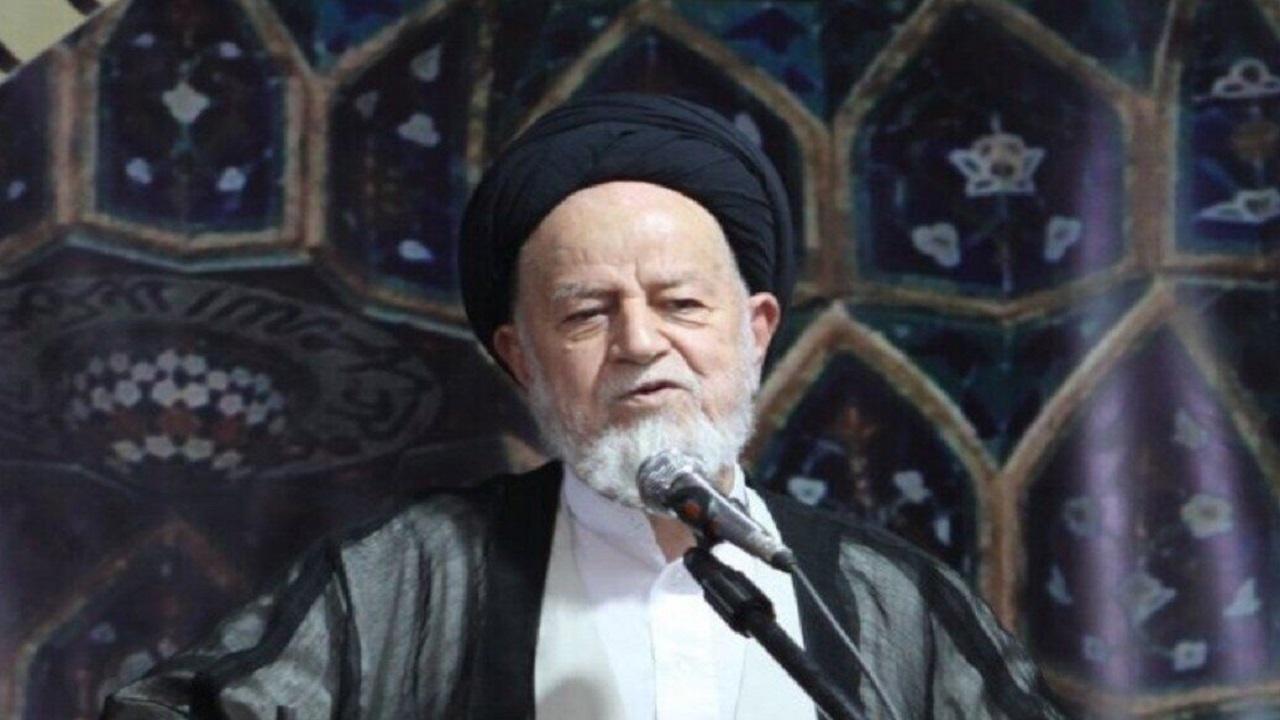خداحافظی آیت‌الله شاهچراغی با تریبون نمازجمعه سمنان
