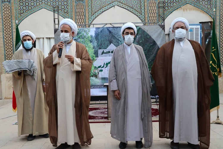 عمامه‌گذاری طلاب در شیراز برگزار شد