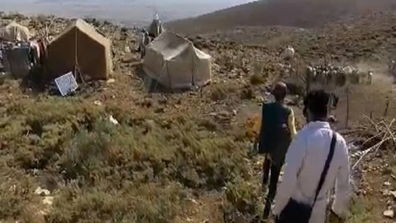 هزارو ۵۰۰ نفر از عشایر سمیرم  نوبت اول واکسن کرونا  را دریافت کردند