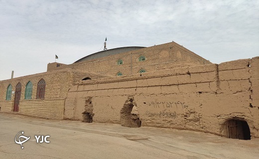 قلعه&zwnj;ای کم نظیر در دل روستایی بی نظیر