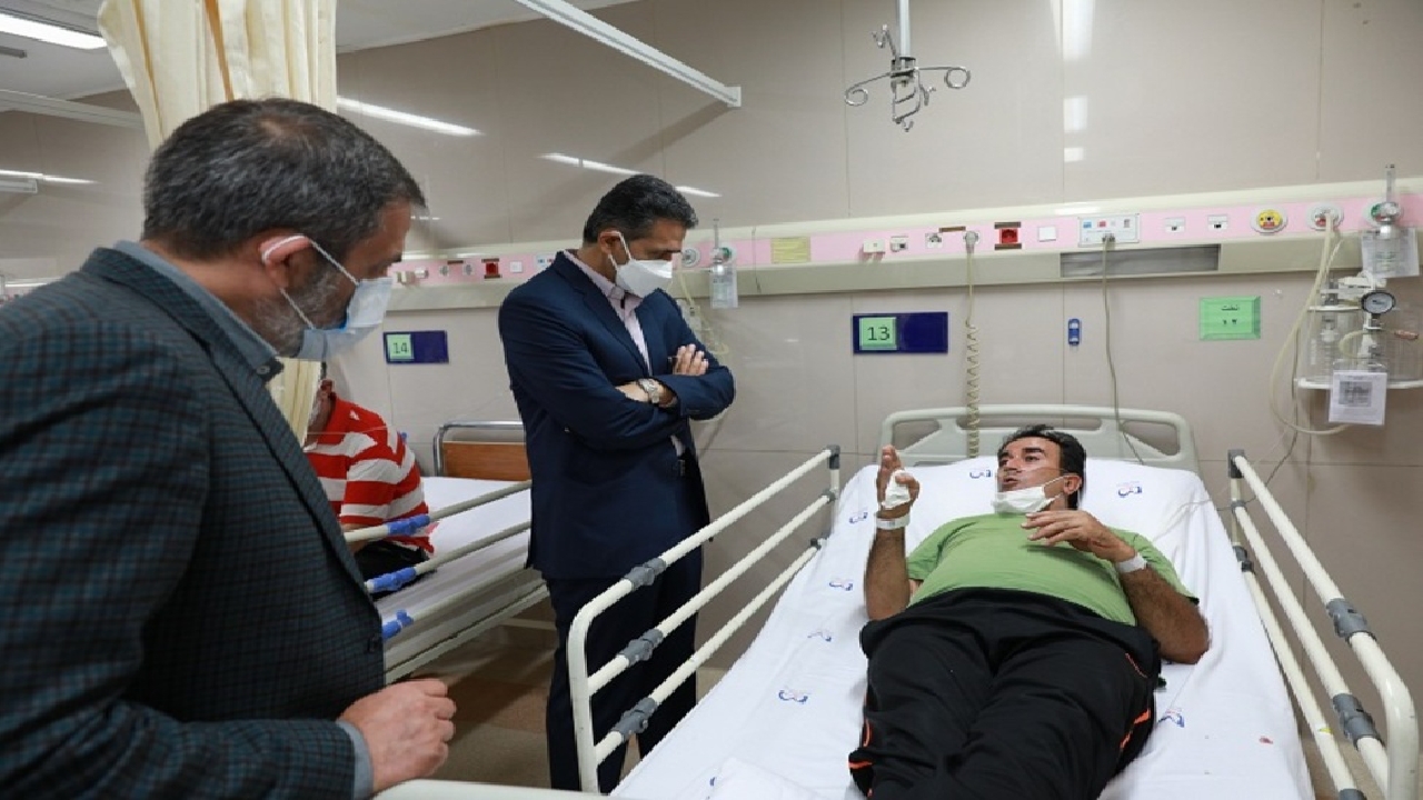 بازدید هیئتی از سازمان بازرسی کل کشور بر نحوه خدمات‌رسانی به مراجعان در بیمارستان میلاد