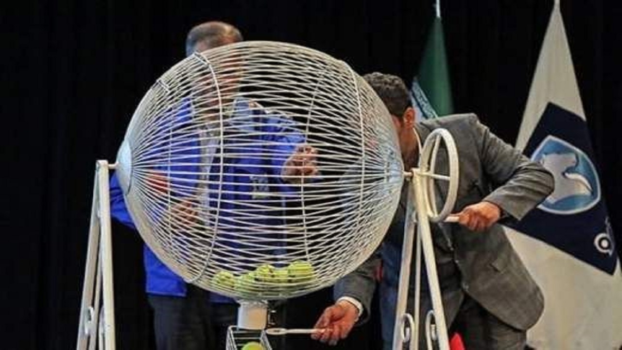 قرعه کشی پیش فروش محصولات ایران خودرو برگزار شد