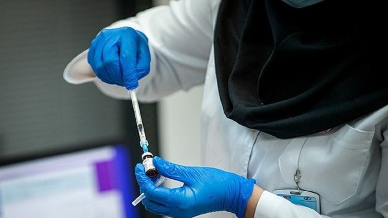 واکسیناسیون رانندگان بخش برون شهری در مسیر مکاتبات