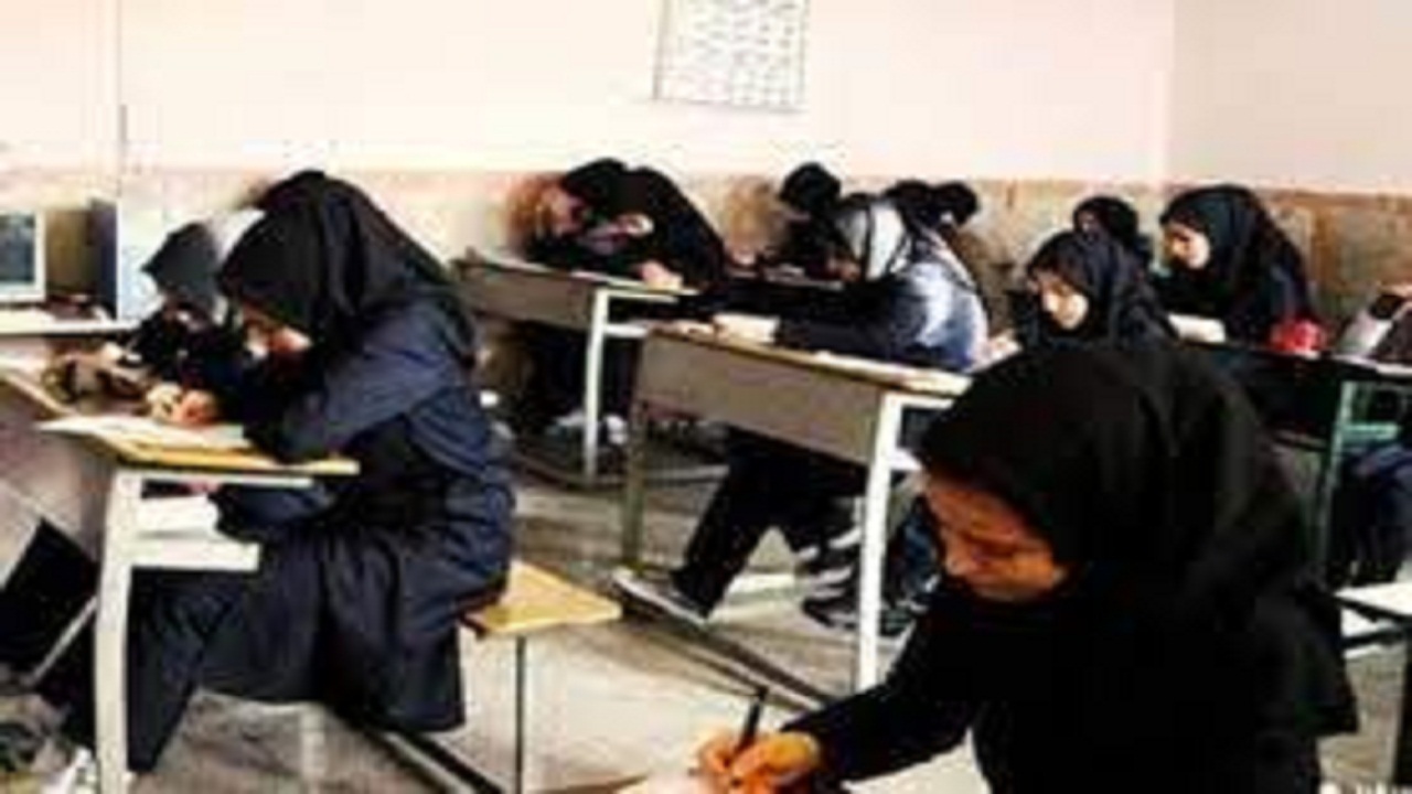 ۴۶ دختر اسدآبادی زیر ۱۵سال به دلیل ازدواج از تحصیل بازماندند