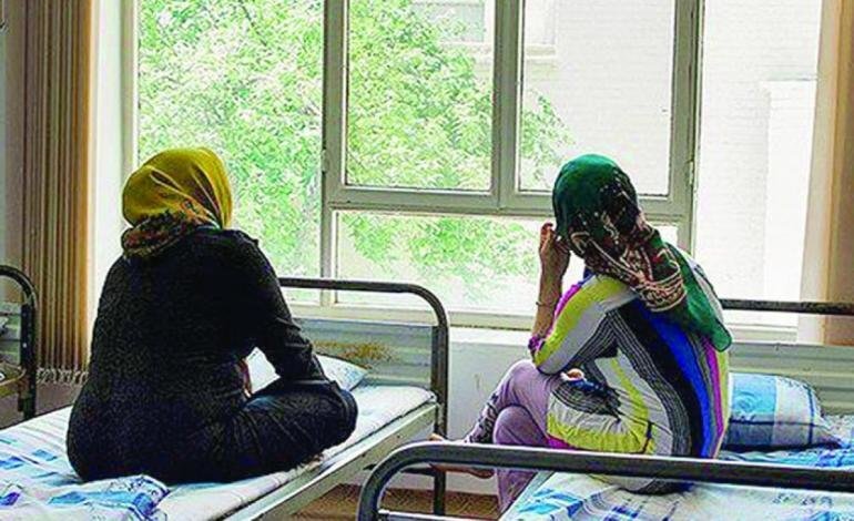جای دخترک در میان گرگ&zwnj;ها امن نبود