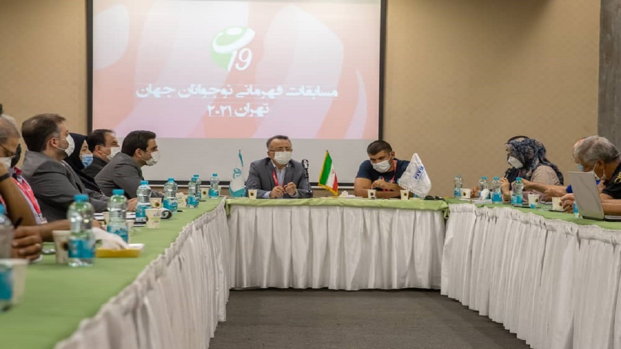 دومین نشست هماهنگی با محوریت ” اعمال قوانین سختگیرانه بهداشتی” برگزار شد