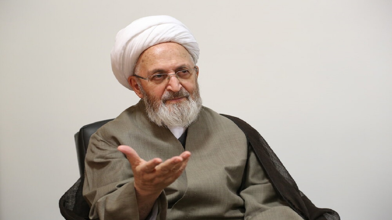 کادر درمان جهادگر به تمام معنا است