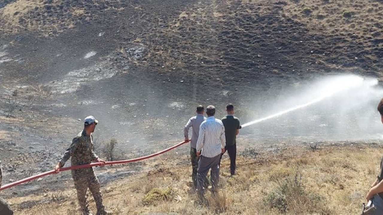 خاکستر شدن مراتع اطراف چشمه تاریخی سورت
