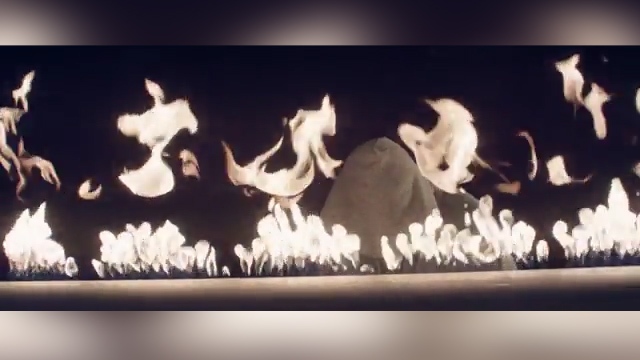 آزمایش جالب و شگفت انگیز تاثیر امواج موسیقی بر اجسام + فیلم
