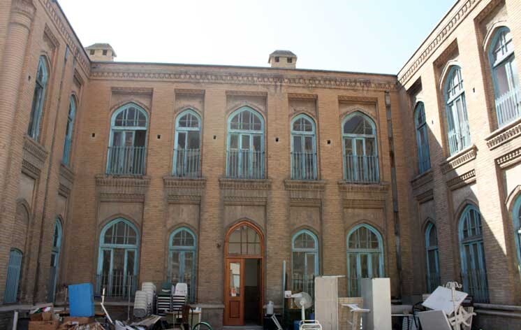  انوشیروان دادگر 