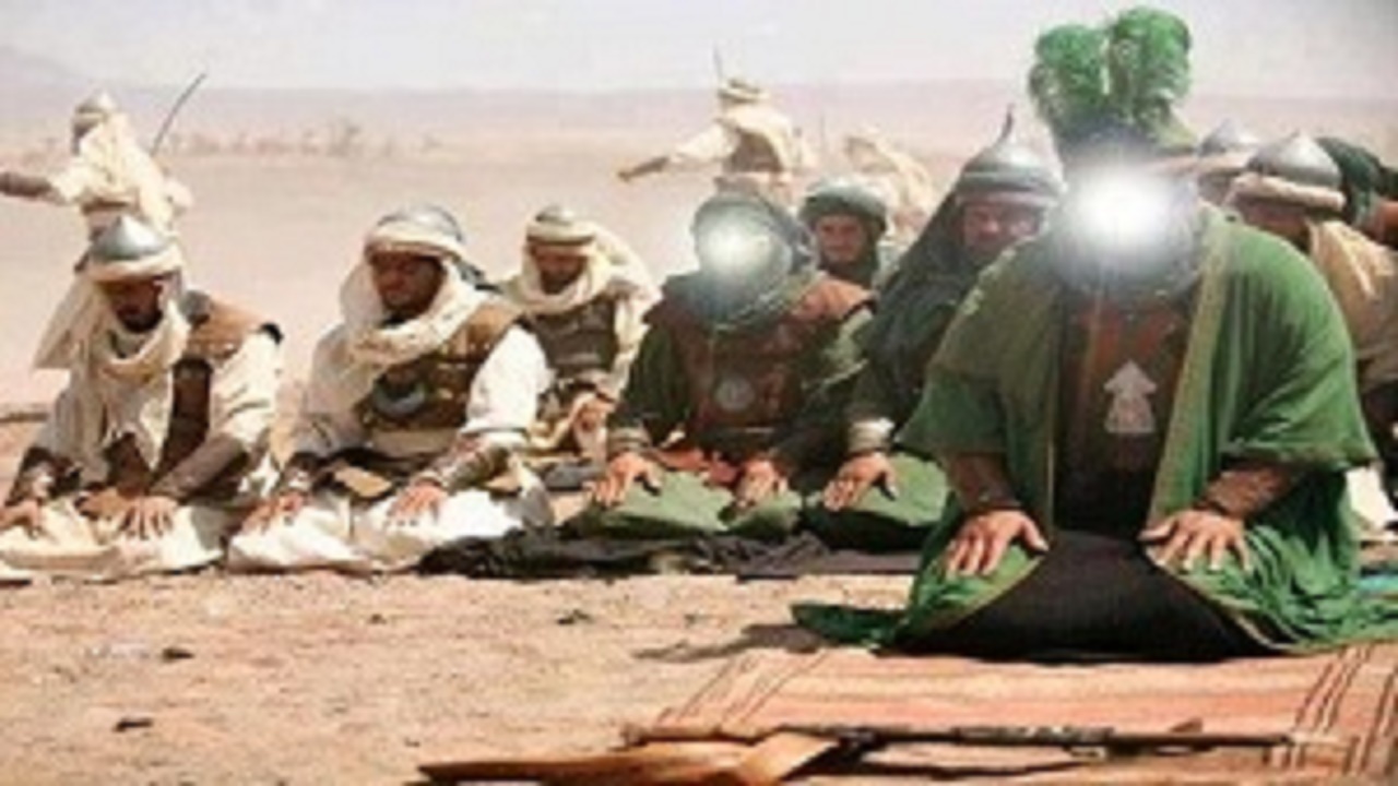 شهیدی که سپر نماز امام حسین (ع) شد / سرگذشت "قاریِ قرآن" کاروان حسینی