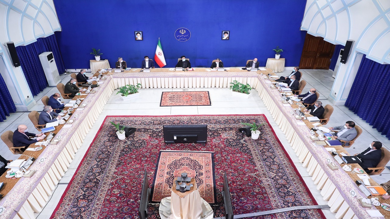 موافقت دولت با تأمین تجهیزات برای تولید آمبولانس مورد نیاز مراکز پزشکی کشور