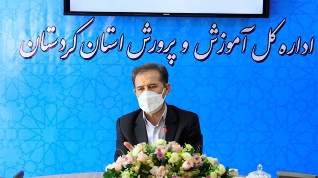 تسریع در ثبت نام دانش آموزان و پشتیبانی شبکه شاد از اولویت های کاری است