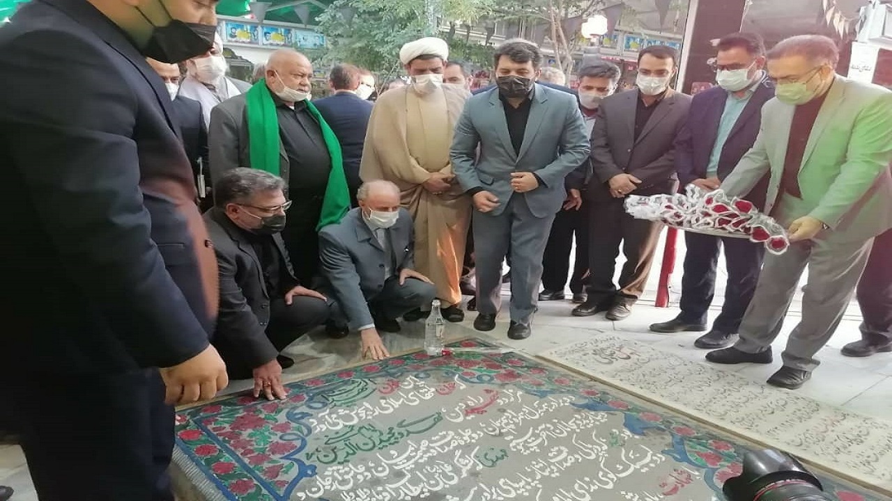 حضور  وزیر تعاون ،کار و رفاه اجتماعی در گلزار شهدای قم