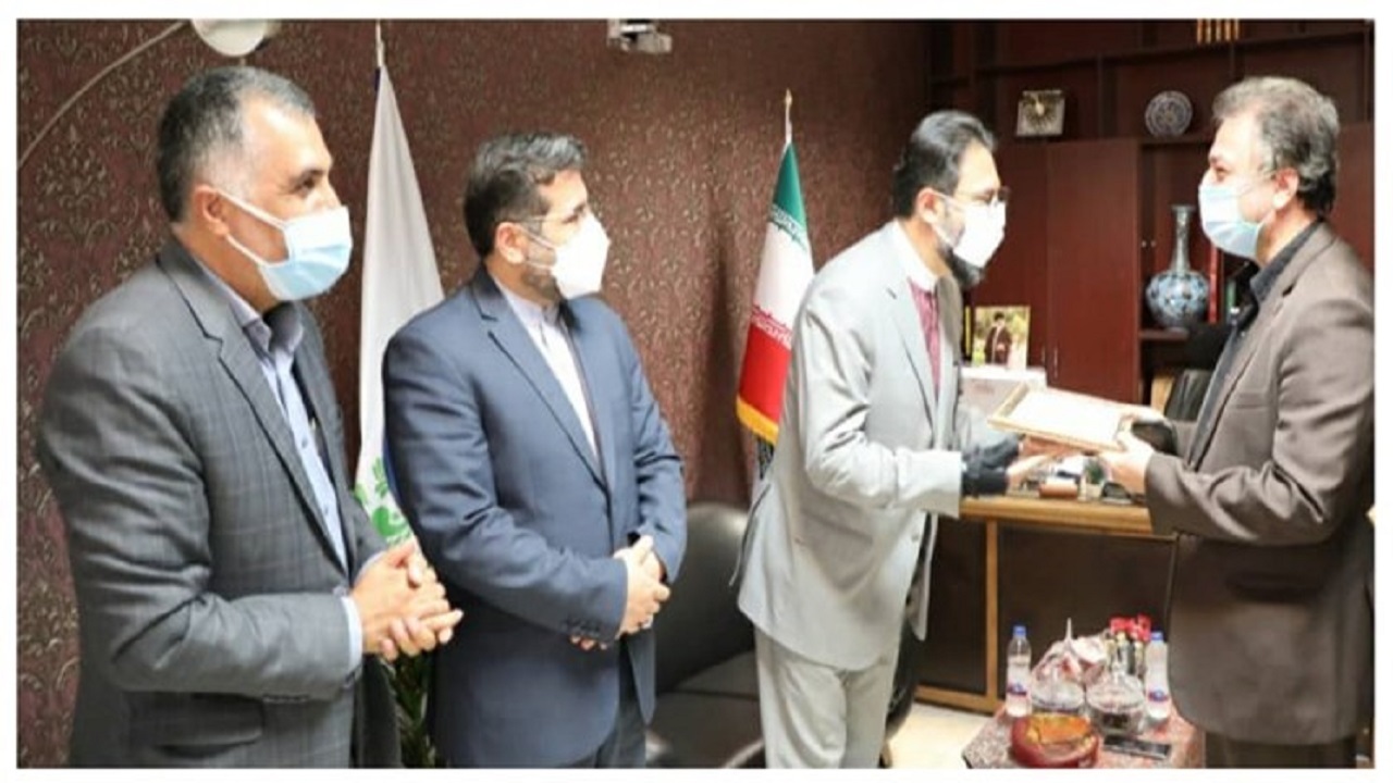 قدردانی از هماهنگی برای واکسیناسیون هنرمندان پیشکسوت