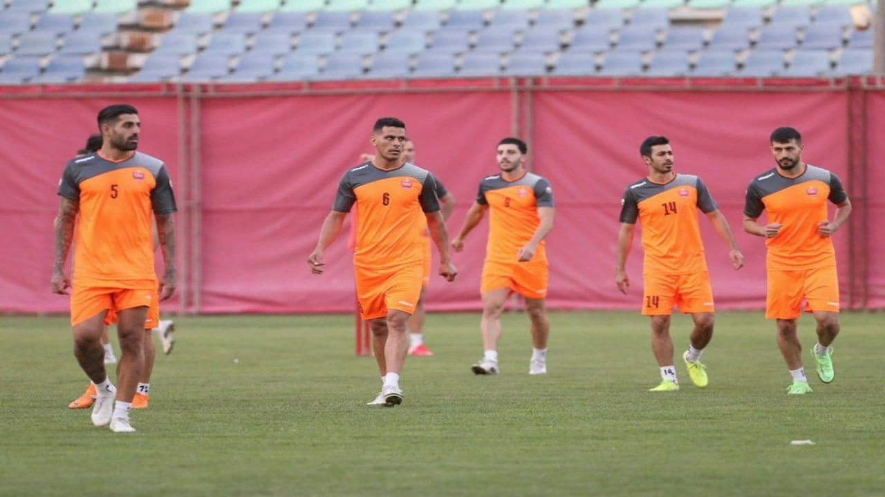 قرارداد پنج بازیکن جدید پرسپولیس در سازمان لیگ فوتبال ثبت شد