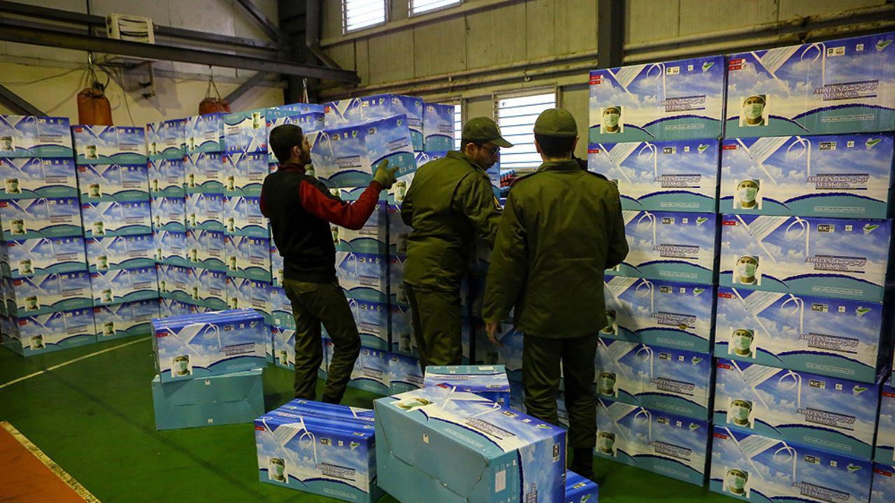 کشف انبار احتکار ماسک پزشکی و الکل در بندرعباس