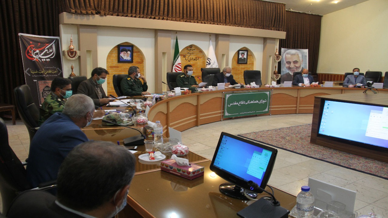 رونمایی از ۳۰ عنوان کتاب دفاع مقدس در کرمان