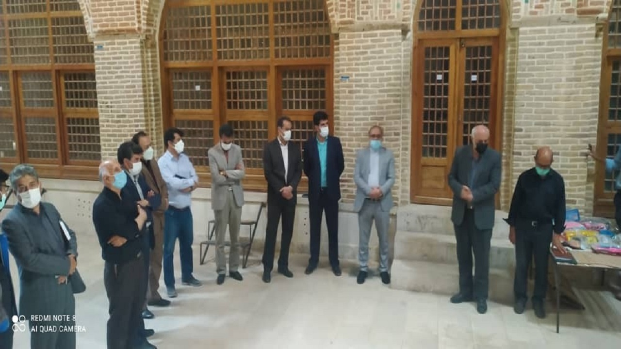 تیمچه حاج شهباز بیجار به سرای فرش و گلیم گروس تبدیل می شود
