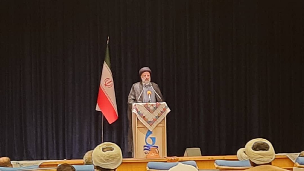 رییس جمهور: عمران و آبادانی سواحل مکُران باید ویژه پیگیری شود