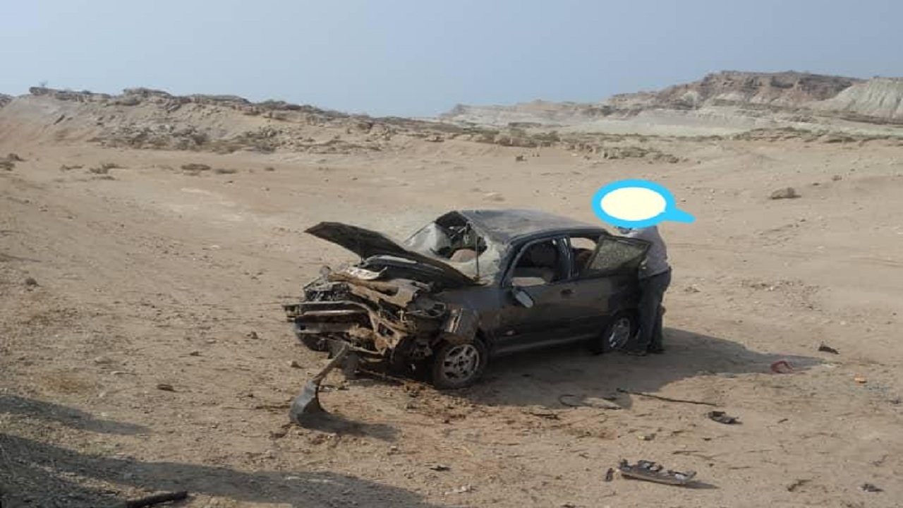 واژگونی پراید ۴ مصدوم به جا گذاشت