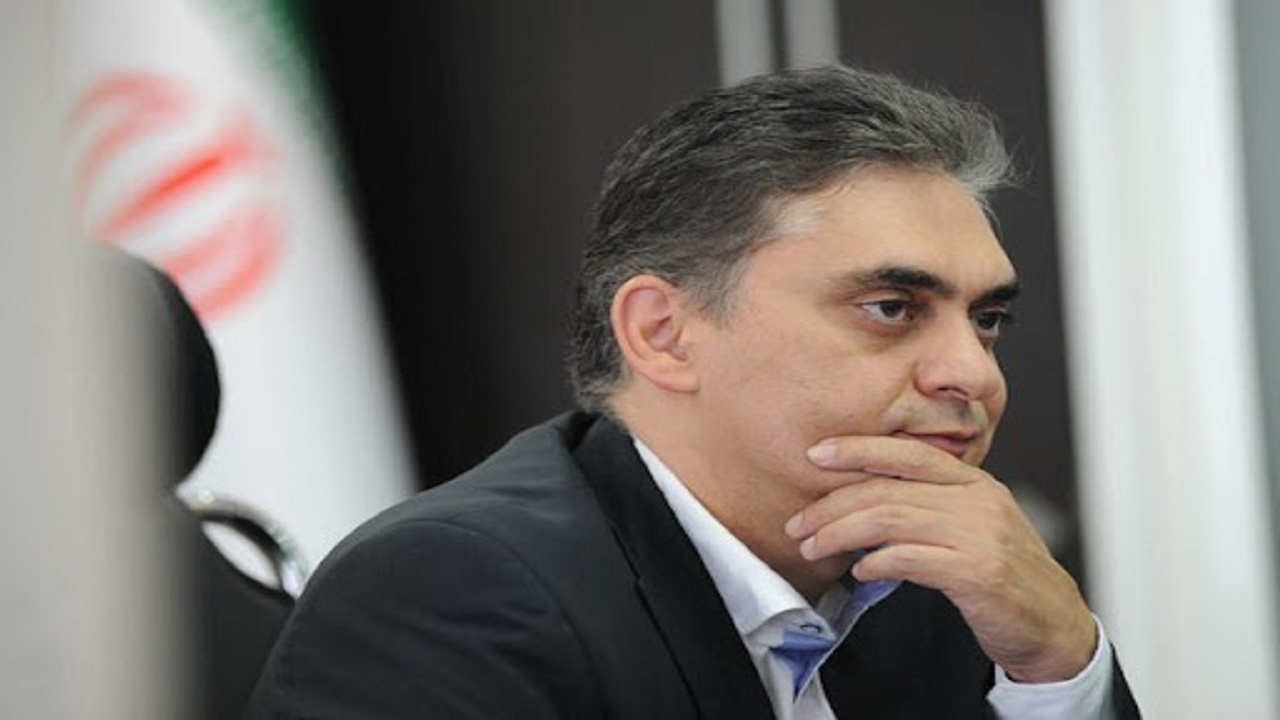 یکسان سازی نرخ ارز نیمایی و آزاد ضروری است