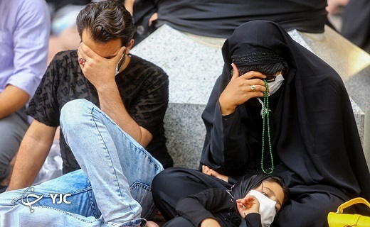 خطبه سجادیه در حرم حضرت معصومه (س)قرائت شد