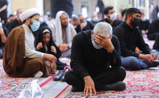 خطبه سجادیه در حرم حضرت معصومه (س)قرائت شد