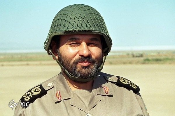 سرلشکر فیروزآبادی از ریاست هلال احمر تا ریاست ستاد کل نیروهای مسلح سرلشکر فیروزآبادی از ریاست هلال احمر تا ریاست ستاد کل نیروهای مسلح