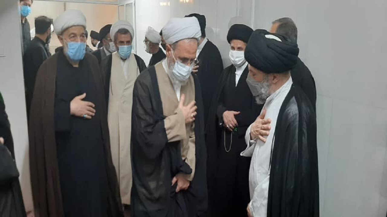 حضور مدیرحوزه‌های علمیه در دفتر مرحوم آیت الله حکیم + تصاویر