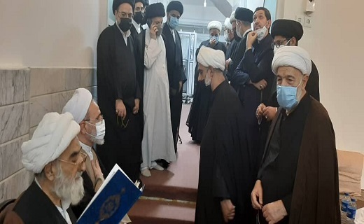 حضور مدیرحوزه&zwnj;های علمیه در دفتر مرحوم آیت الله حکیم + تصاویر