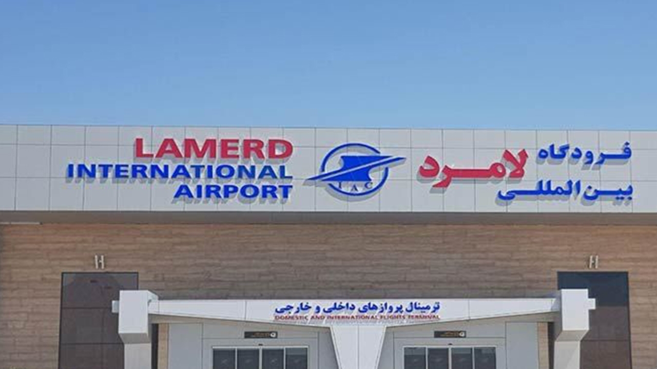 اختصاص پیشرفته‌ترین خودرو آتش نشانی به فرودگاه لامرد