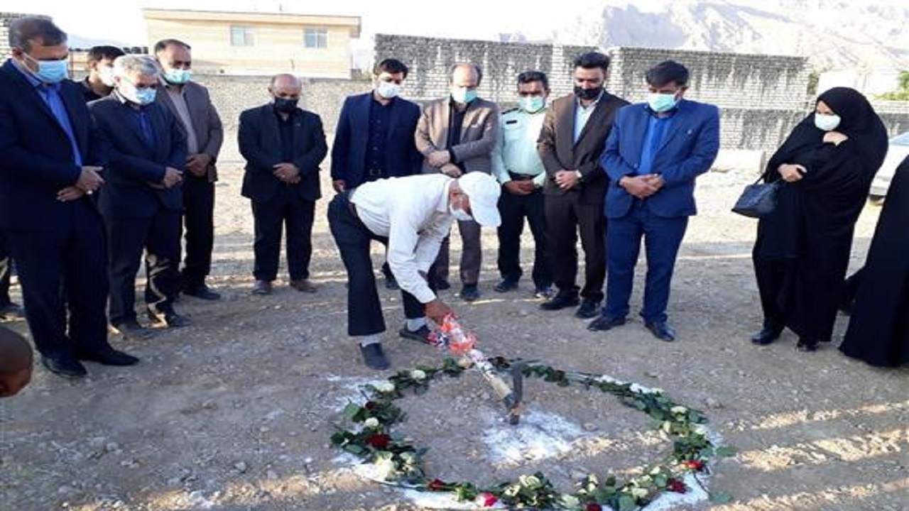 آیین کلنگ زنی پارک بانوان شهر بلداجی