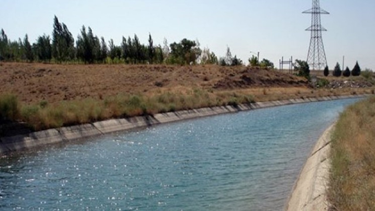 ایمن سازی و دیوارکشی در کانال غربی فردیس