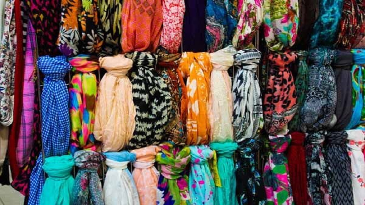 قیمت انواع شال و روسری در بازار