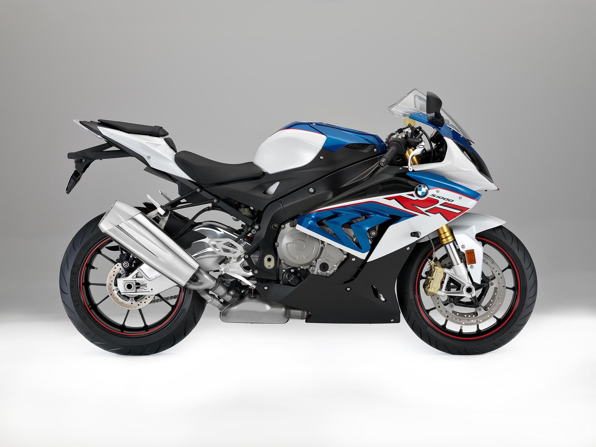تولید موتورسیکلت بی ام و S۱۰۰۰RR + | موتور&zwnj;های سوپر اسپرت BMW چگونه ساخته شده است؟