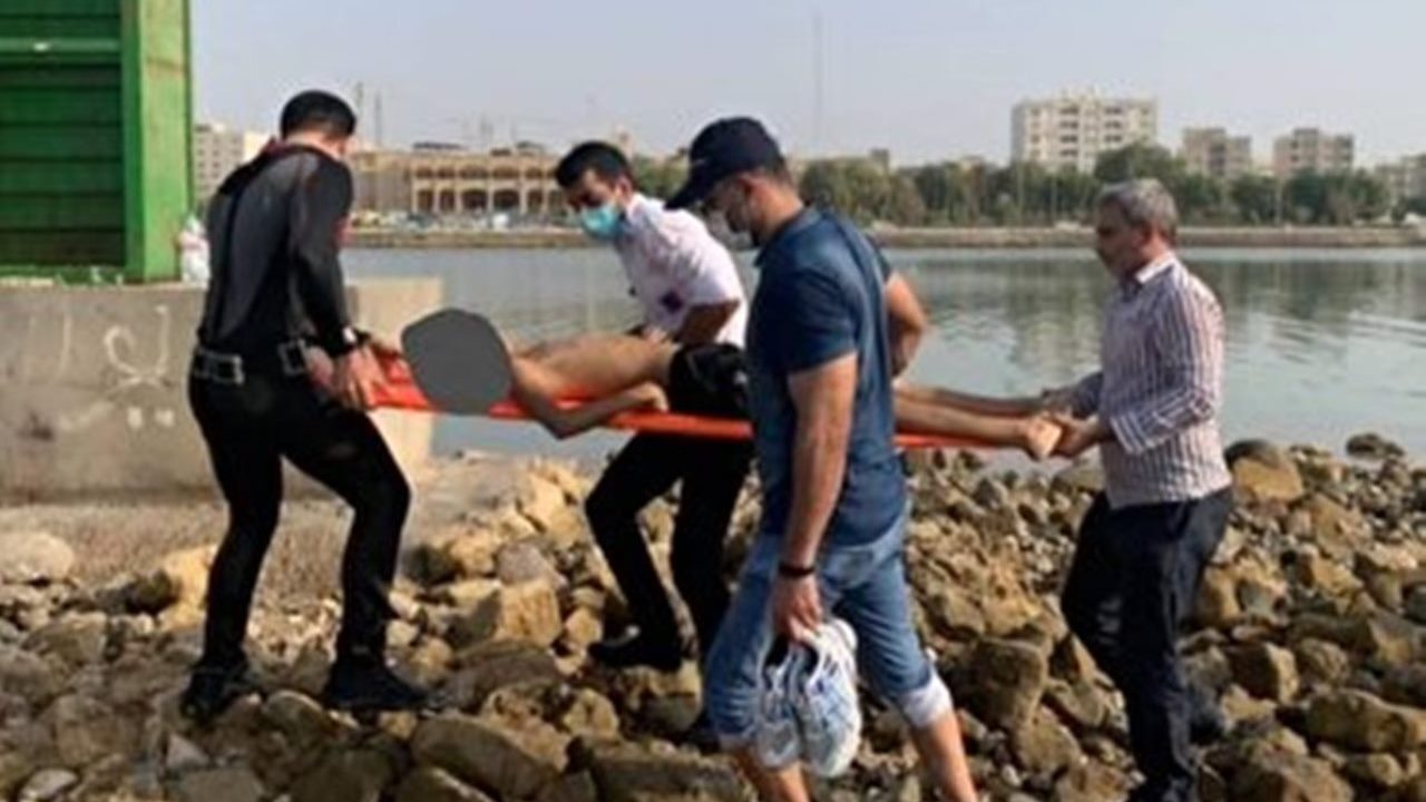 غرق شدن دو نوجوان در ساحل بندرعباس