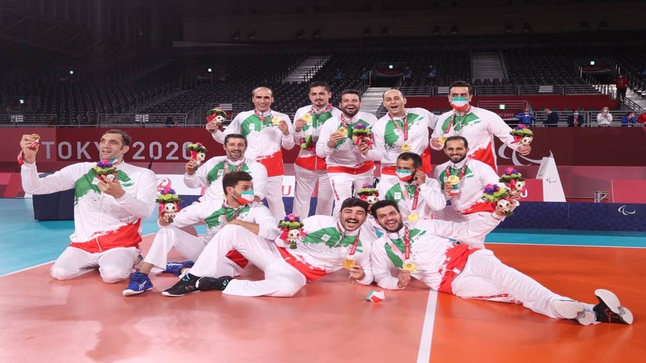 اهدای مدال تیم ملی والیبال نشسته ایران در پارالمپیک توکیو + فیلم