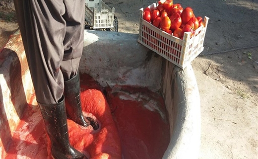 آب گوجه فرنگی آب گوجه فرنگی