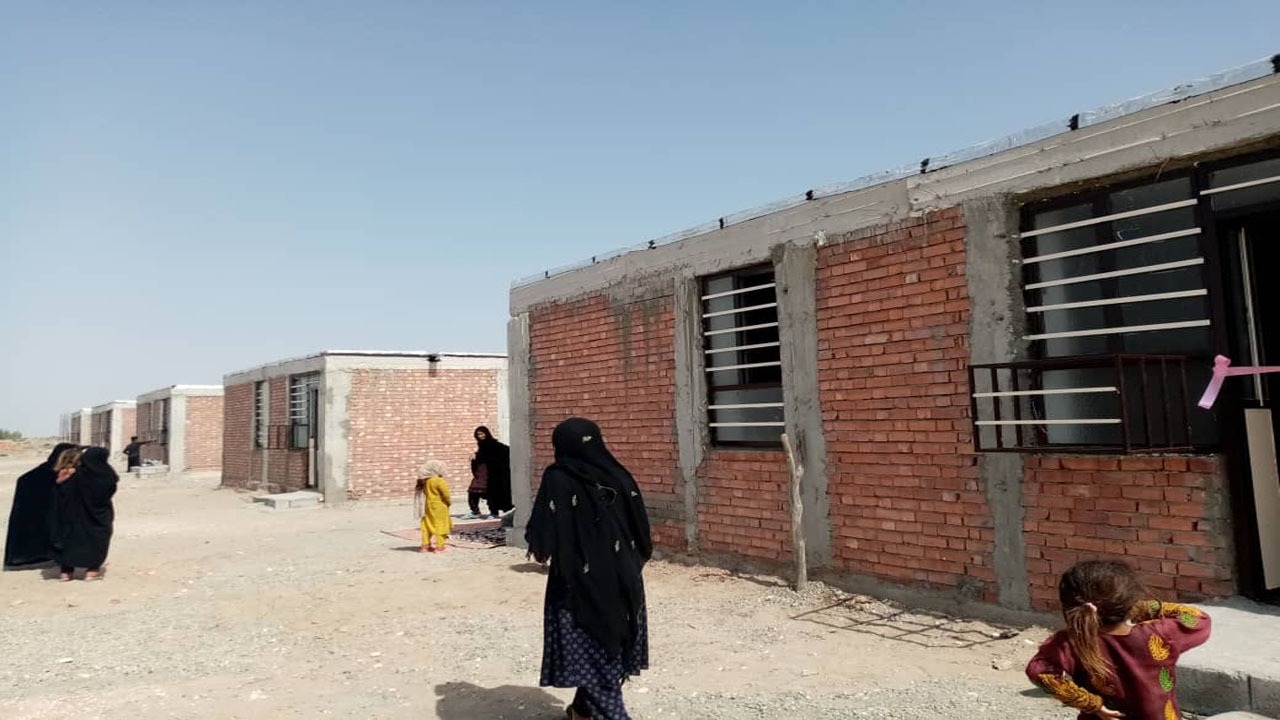 تحویل ۵۰۰ واحد مسکونی به مددجویان کرمانی