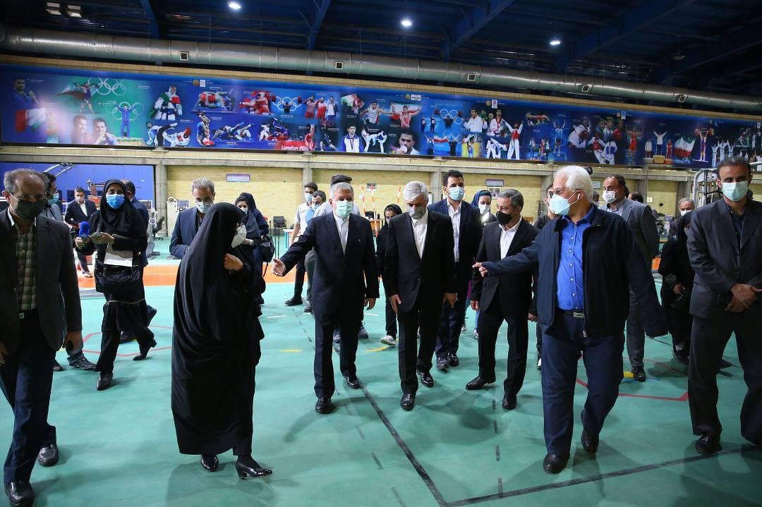 بازدید وزیر ورزش و جوانان از آکادمی ملی المپیک