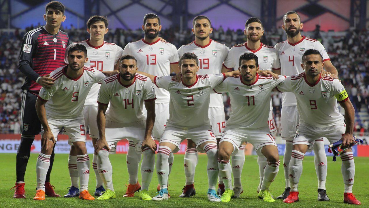 بازیکنان تیم ملی فوتبال ایران به خط شدند + تصاویر