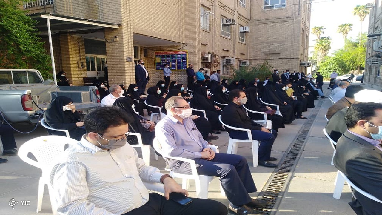 برگزاری مراسم بزرگداشت مرحومه هویزانی در اهواز+تصاویر