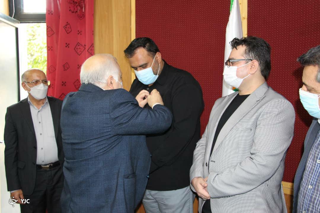 نگاه مجموعه فرهنگی در شهر، نگاه خدمت به مردم است