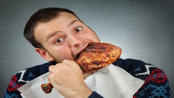 چگونه گرسنگی واقعی را از گرسنگی کاذب تشخیص دهیم؟ + فیلم