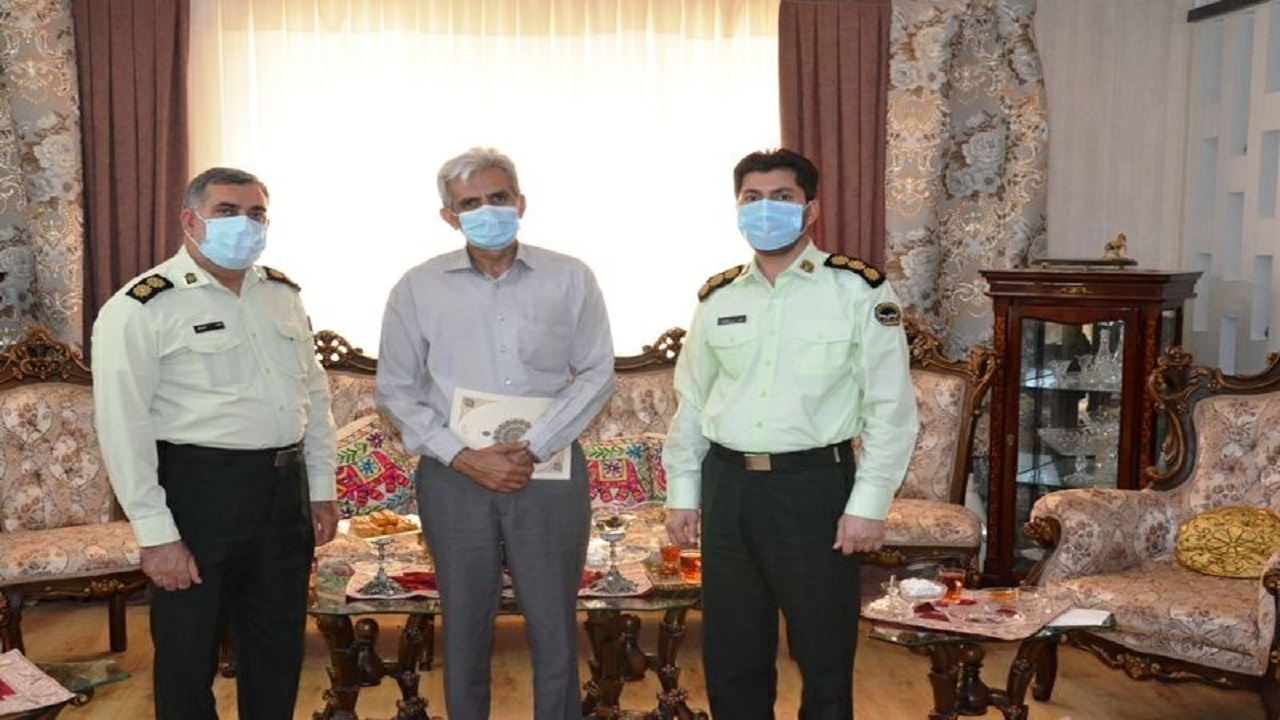 ‌دیدار معاون اجتماعی پلیس سیستان و بلوچستان با ۲ آزاده سرافراز /جانبازان و آزادگان طلایه داران فرهنگ جهاد و شهادت